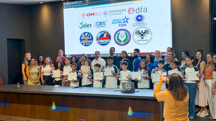 Mentes que Brilham: Alunos da Rede Municipal de Jales são Homenageados por Conquistas na OBA e OBMEP